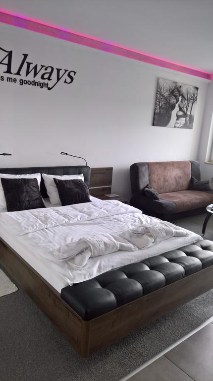 Top Oder Apartments- Private Parking Szczecin Eksteriør bilde
