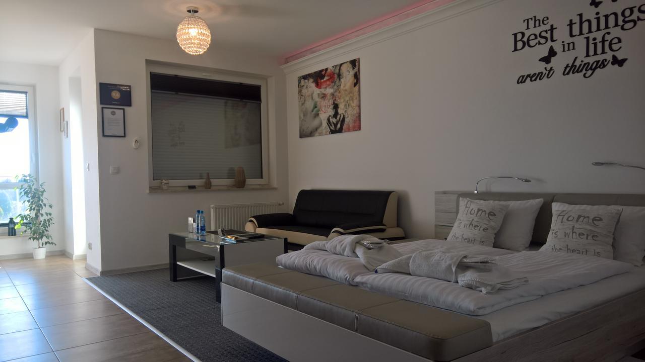 Top Oder Apartments- Private Parking Szczecin Eksteriør bilde