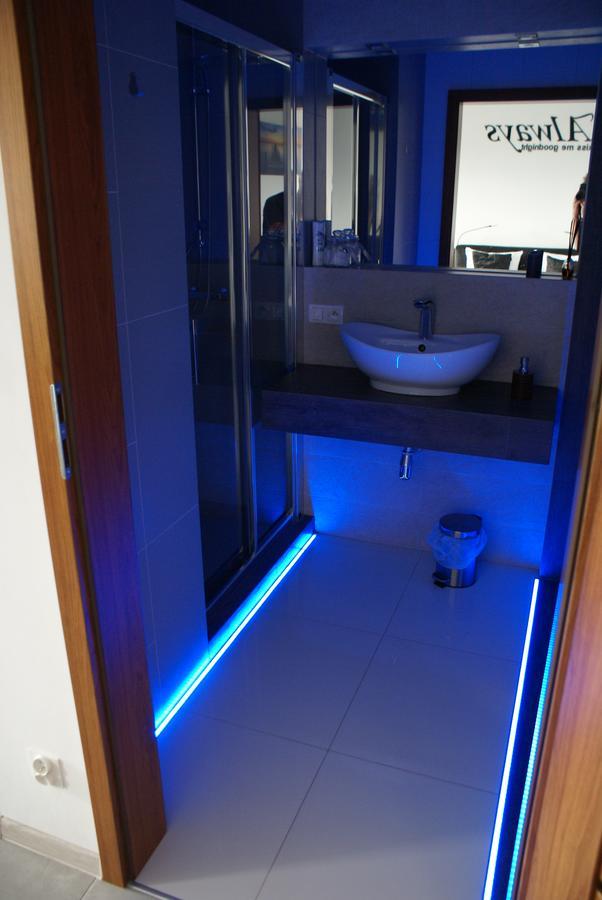 Top Oder Apartments- Private Parking Szczecin Eksteriør bilde
